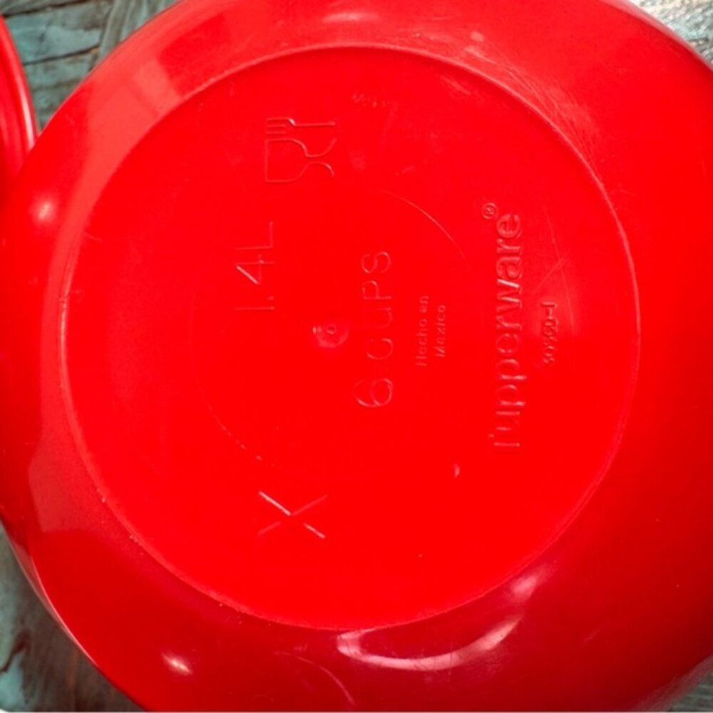 Tupperware 3 Pc Thatsa Bowl Set RED - Picture 7 of 8
